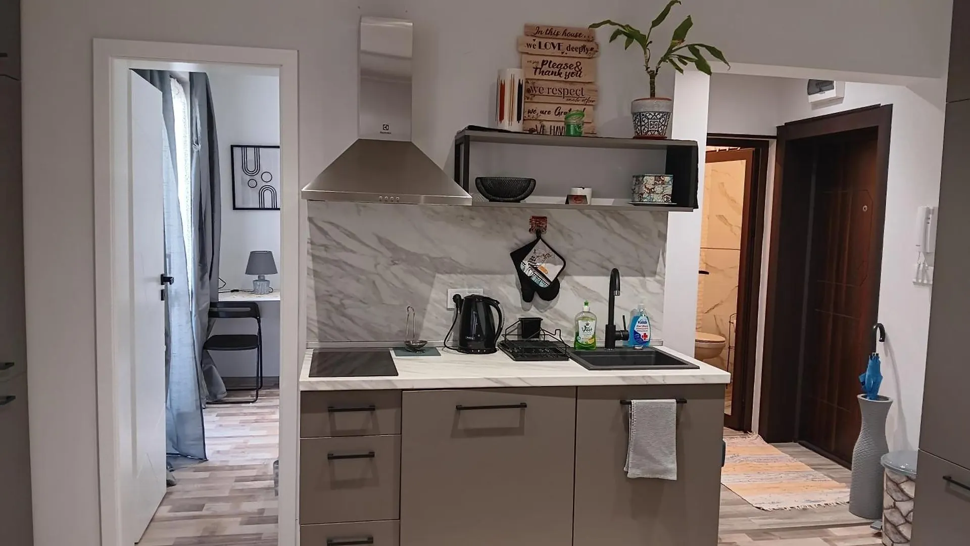 Bijoux Apt In The Heart Of Sofia