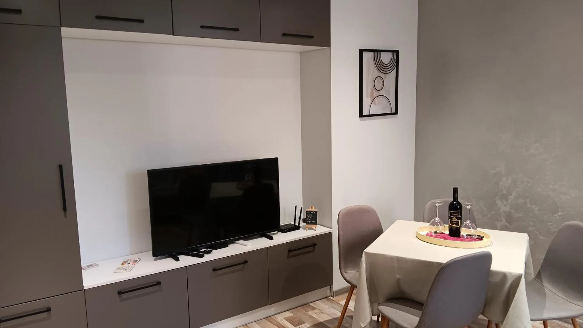 Apartment Bijoux Apt In The Heart Of Sofia